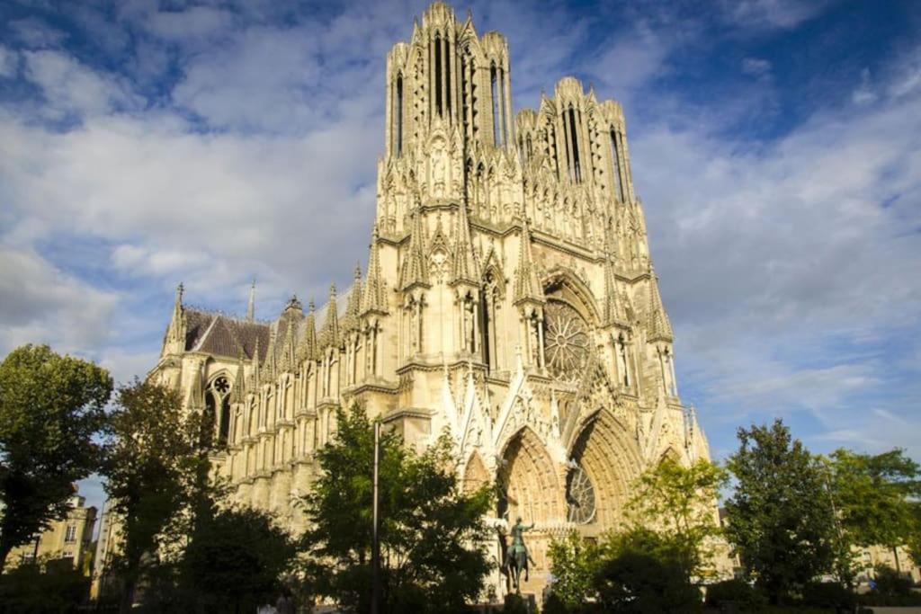 Comfortable, Cozy, Chill, Spacious, Near Cathedral Reims Buitenkant foto